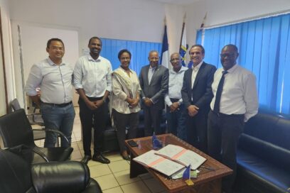 Transition numérique : Tsingoni et Pamandzi officialisent l'arrivée de la fibre optique